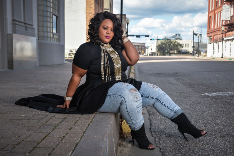 Ashley - Black Train-0368